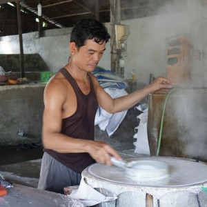 Tak wygląda fabryka papieru ryżowego